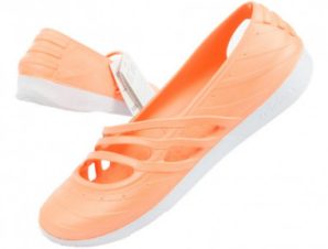 Adidas qt comfort W G53011 shoes